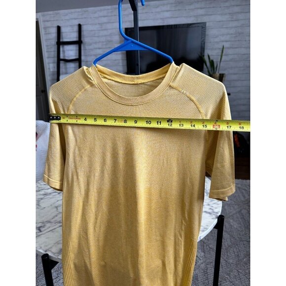 Lululemon Heathered Soleil Drysense Training Short Sleeve Shirt Mens Size XS - Picture 5 of 6